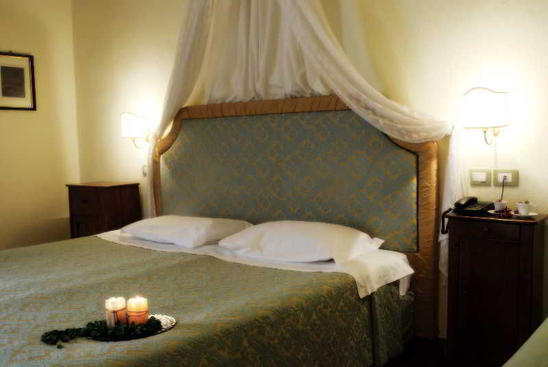 Il Chiostro Del Carmine Hotel Siena Exterior photo