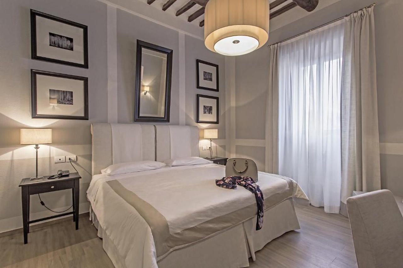Il Chiostro Del Carmine Hotel Siena Exterior photo