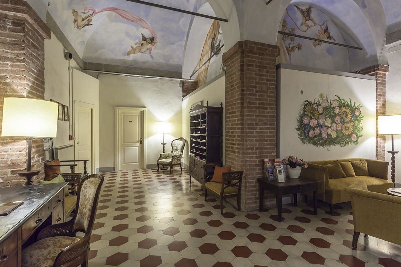 Il Chiostro Del Carmine Hotel Siena Exterior photo